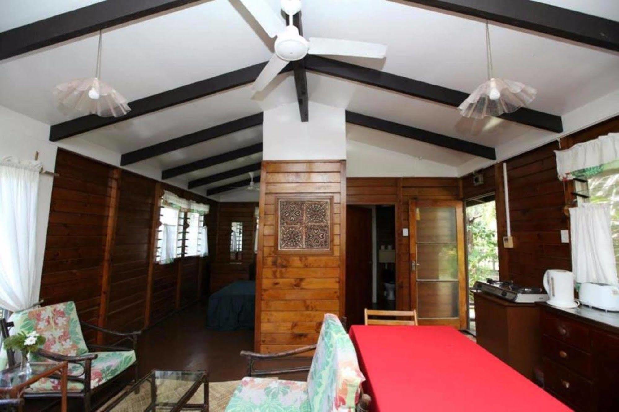 Vaiala Beach Cottages 아피아 외부 사진