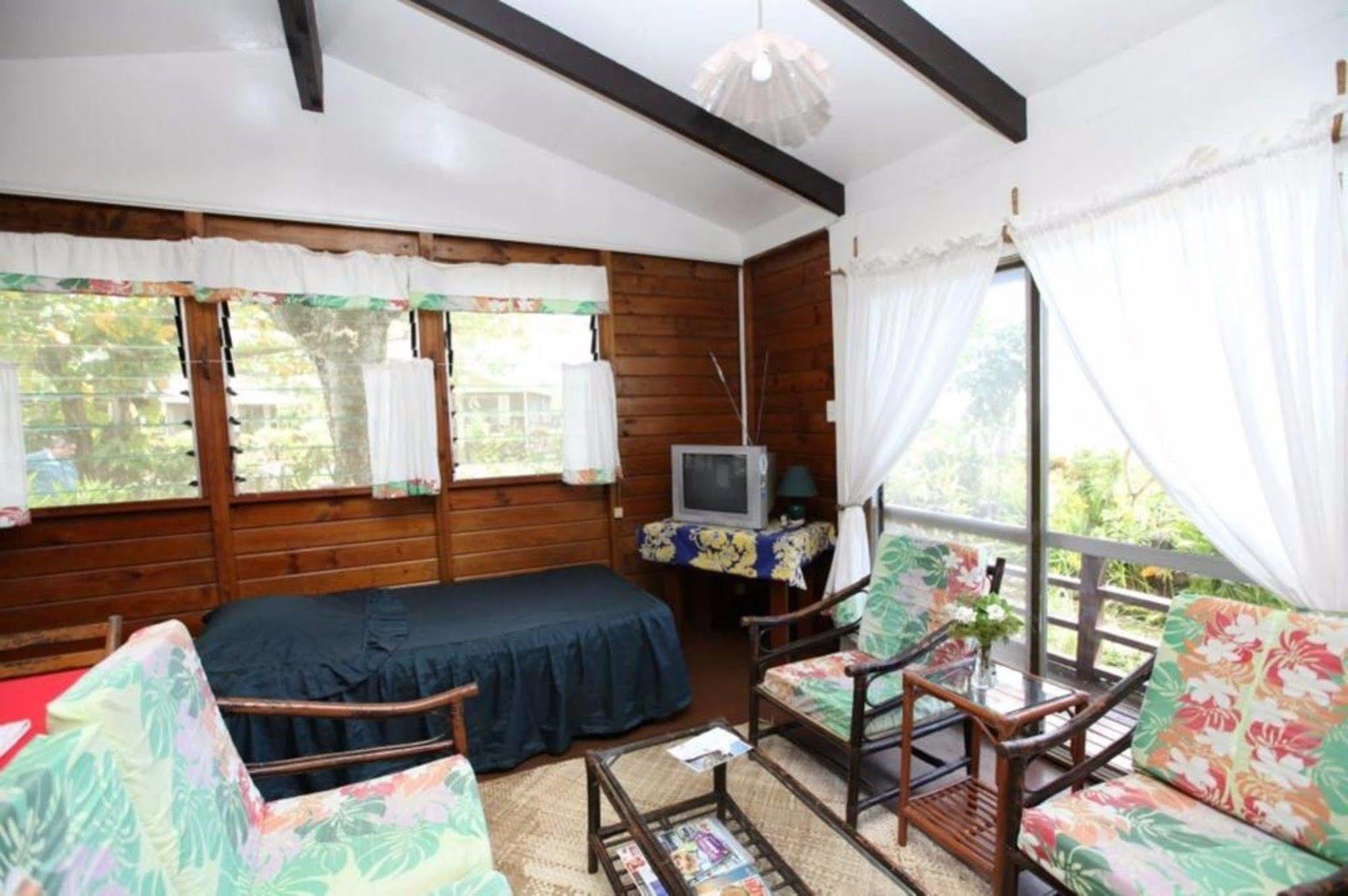 Vaiala Beach Cottages 아피아 외부 사진